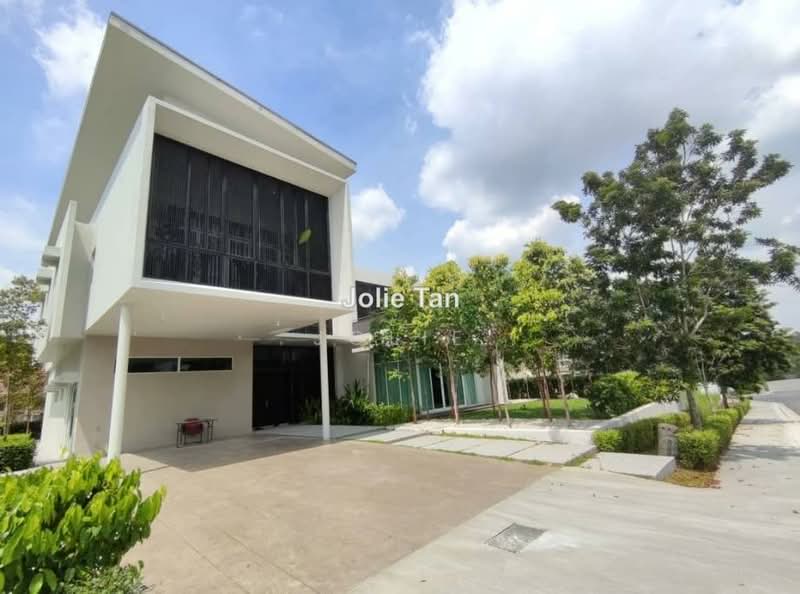 Bungalow House for Sale in Bukit Jelutong (Shah Alam) - Jolie Tan - PropertyGuru.com.my