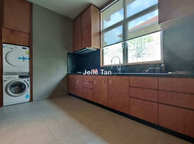Bungalow House for Sale in Bukit Jelutong (Shah Alam) - Jolie Tan - PropertyGuru.com.my
