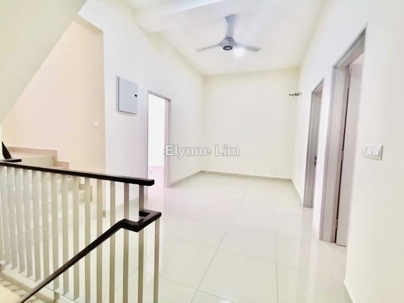 Rumah Teres 3 Tingkat untuk Dijual di Bangi (Selangor) - Elynne Lim - PropertyGuru.com.my