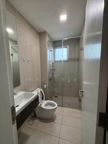 Condominium for Sale at Pavilion Hilltop - Amy Chia - Bathroom - PropertyGuru.com.my