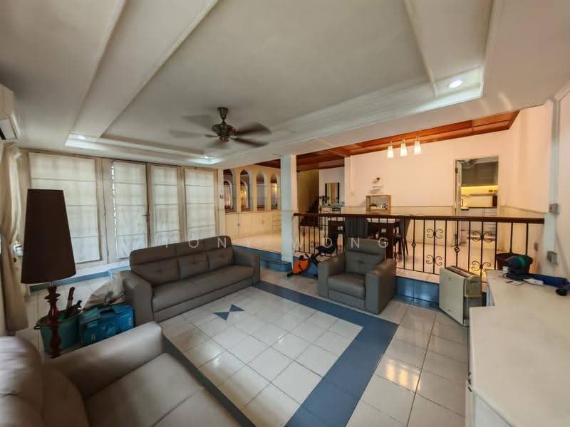 Rumah Berkembar untuk Dijual di Penampang (Sabah) - Ching Hui Wong - Living Room - PropertyGuru.com.my