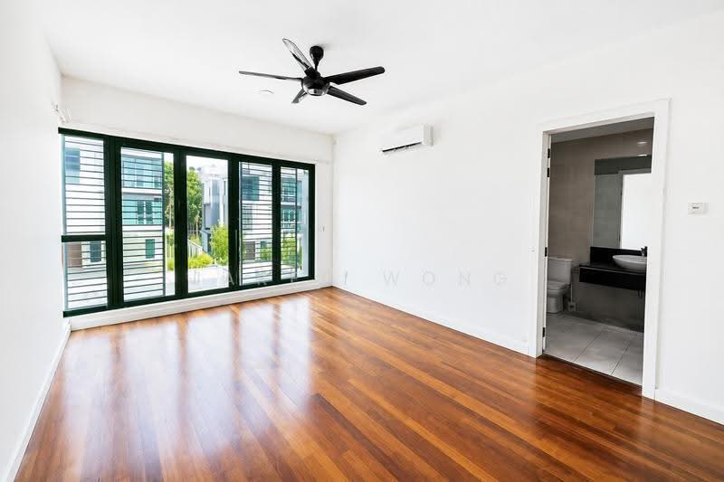 Rumah Berkembar untuk Dijual di Cyberjaya (Selangor) - Jared Wong - Bathroom - PropertyGuru.com.my