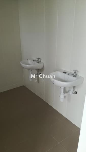 Shop / Office for Sale in Taman Saujana KLIA (Sepang) - Mr. Chuah - PropertyGuru.com.my