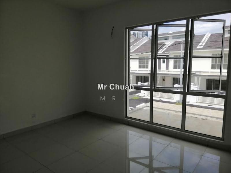 Rumah Teres 2-Tingkat untuk Dijual di Taman Dato Demang (Seri Kembangan) - Mr. Chuah - PropertyGuru.com.my