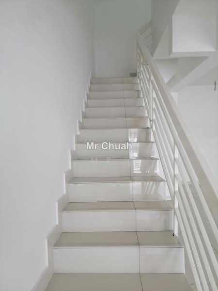 Rumah Teres 2-Tingkat untuk Dijual di Taman Dato Demang (Seri Kembangan) - Mr. Chuah - PropertyGuru.com.my