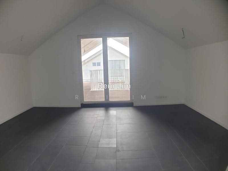 Bungalow House for Sale in Seri Pilmoor (Petaling Jaya) - Reni Lim - PropertyGuru.com.my