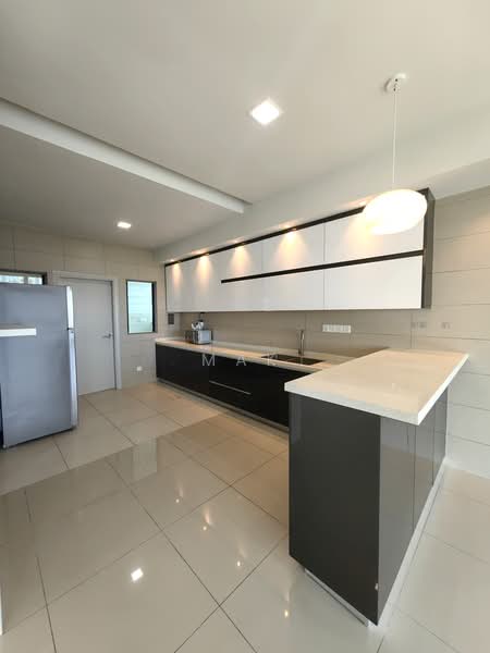 Kondominium untuk Disewa di KM1 East - Mak Oliver - Kitchen - PropertyGuru.com.my
