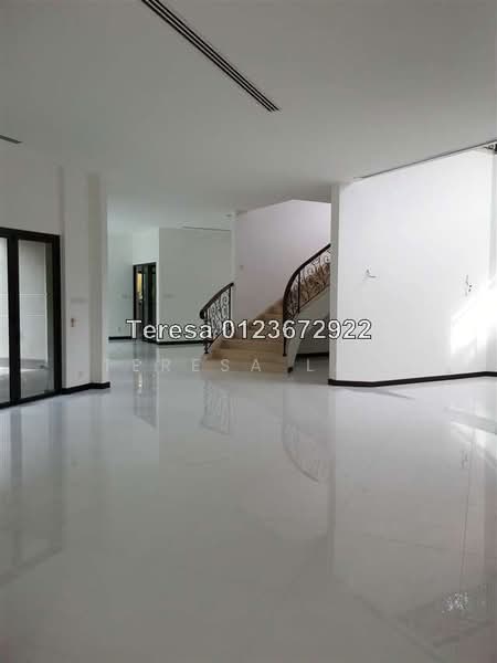 Bungalow House untuk Dijual di Seri Kembangan (Selangor) - Teresa Law - PropertyGuru.com.my