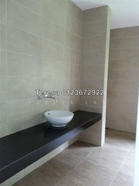 Bungalow House untuk Dijual di Seri Kembangan (Selangor) - Teresa Law - PropertyGuru.com.my