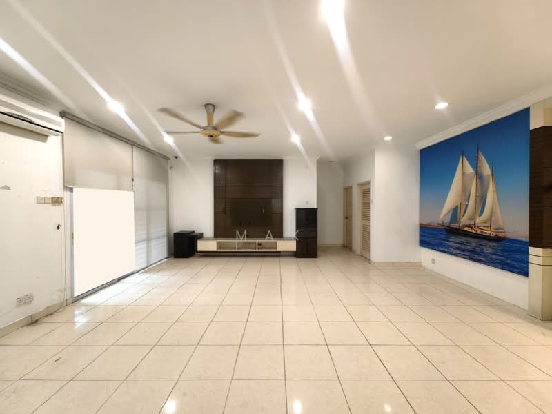 3-storey Terraced House for Rent in Happy Garden, Bukit Jalil, Sri Petaling, OUG (Kuchai Lama) - Mak Oliver - Living Room - PropertyGuru.com.my