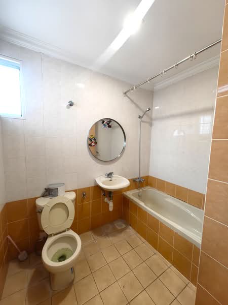 3-storey Terraced House for Rent in Happy Garden, Bukit Jalil, Sri Petaling, OUG (Kuchai Lama) - Mak Oliver - Bathroom - PropertyGuru.com.my