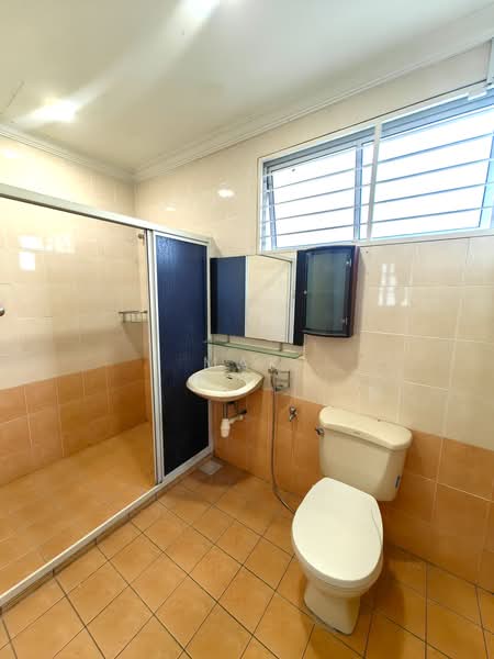 3-storey Terraced House for Rent in Happy Garden, Bukit Jalil, Sri Petaling, OUG (Kuchai Lama) - Mak Oliver - Bathroom - PropertyGuru.com.my
