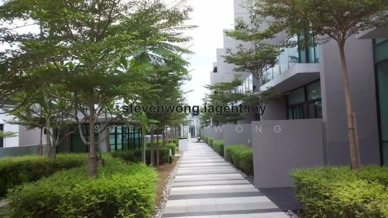 Bungalow for Sale in Taman Danau Desa (Taman Desa) - Steven Wong - PropertyGuru.com.my