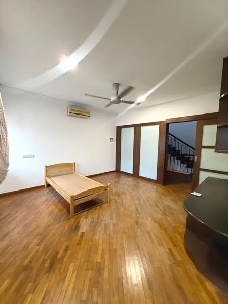 2-storey Terraced House for Sale in Kuchai Lama (Kuala Lumpur) - Mak Oliver - Bedroom - PropertyGuru.com.my