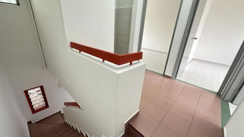 Rumah Teres 2-Tingkat untuk Disewa di Subang Jaya (Selangor) - Chor Wai Chan - Corridor - PropertyGuru.com.my