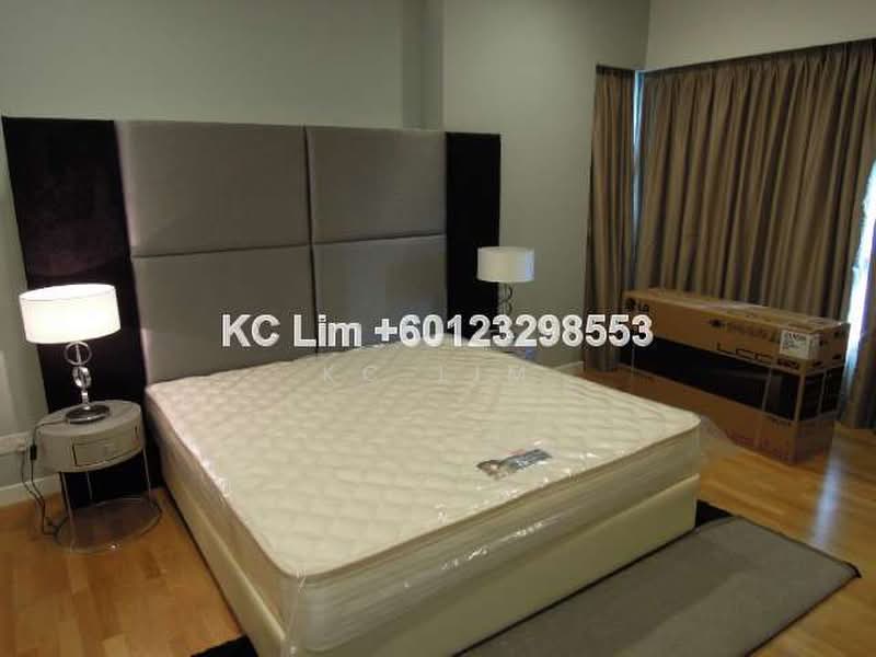 Condominium for Sale at Seni Mont Kiara - KC Lim - Master bedroom - PropertyGuru.com.my