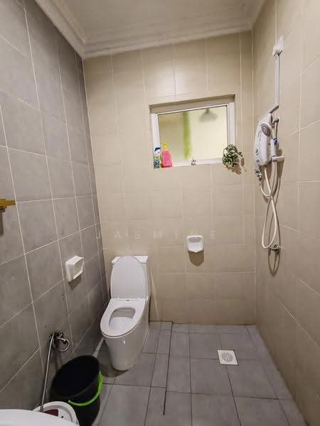 3-storey Terraced House for Sale in Setia Alam (Selangor) - Jasmine Teo - Bathroom - PropertyGuru.com.my