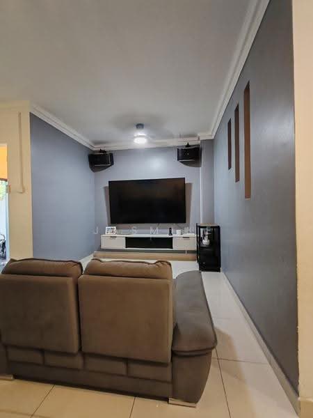 3-storey Terraced House for Sale in Setia Alam (Selangor) - Jasmine Teo - Living Room - PropertyGuru.com.my