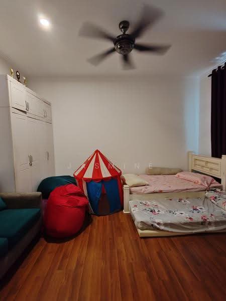 3-storey Terraced House for Sale in Setia Alam (Selangor) - Jasmine Teo - Bedroom - PropertyGuru.com.my