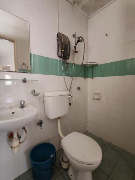 2-storey Terraced House for Sale in Setia Impian 2 (Setia Alam) - Jasmine Teo - Bathroom - PropertyGuru.com.my
