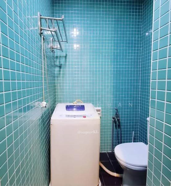 Service Residence for Rent at Holiday Place (D-Villa Residence) - Shawn Kuan - Bathroom - PropertyGuru.com.my
