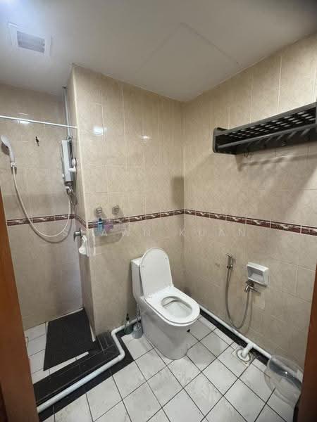 Kediaman Servis untuk Disewa di Holiday Place (D-Villa Residence) - Shawn Kuan - Bathroom - PropertyGuru.com.my