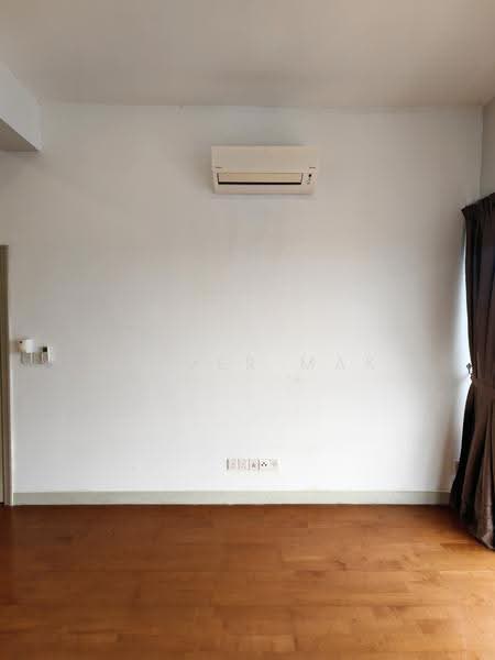 Condominium for Sale at KM1 East - Mak Oliver - PropertyGuru.com.my
