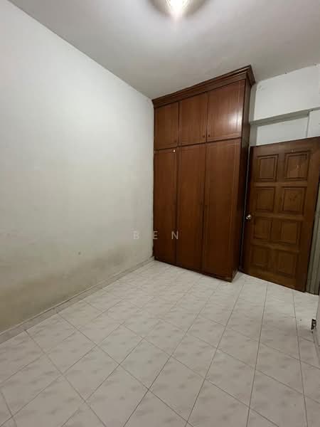 Flat for Sale at Pusat Bandar Puchong - Ben Lor - PropertyGuru.com.my