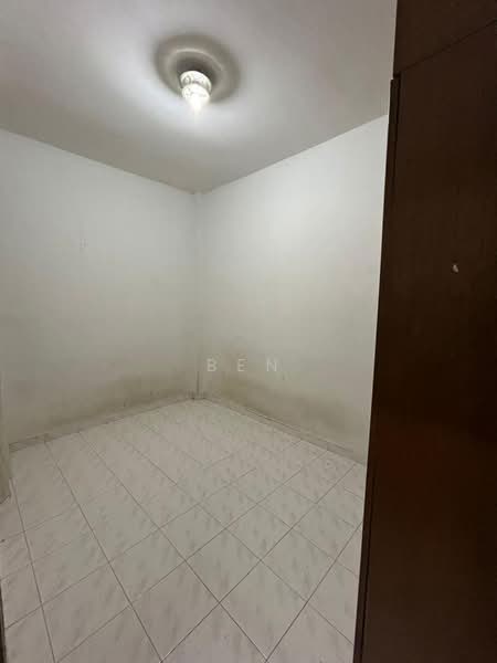 Flat for Sale at Pusat Bandar Puchong - Ben Lor - PropertyGuru.com.my