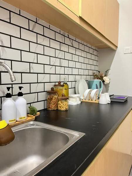 Kediaman Servis untuk Dijual di Empire Damansara - Ray Soo - Kitchen - PropertyGuru.com.my