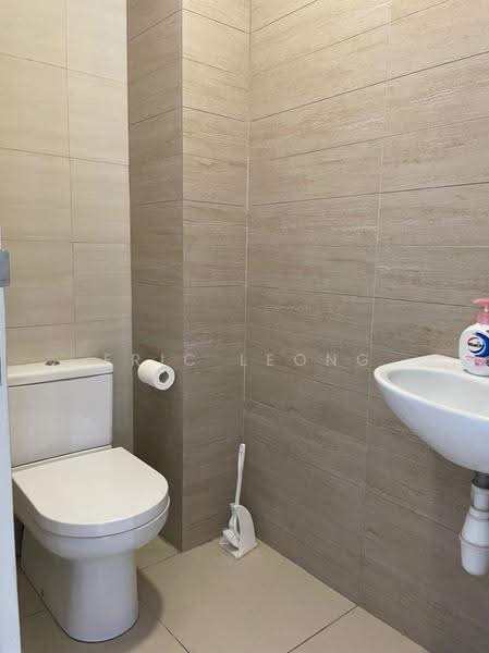 Service Residence for Sale at Glomac Damansara - Eric Leong - Bathroom - PropertyGuru.com.my