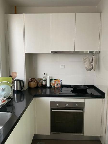 Service Residence for Sale at Glomac Damansara - Eric Leong - Kitchen - PropertyGuru.com.my
