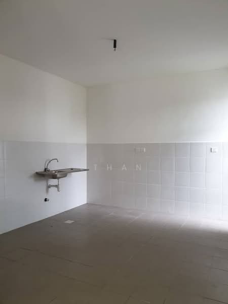 Rumah Teres 2 Tingkat untuk Dijual di Semenyih (Selangor) - Ethan Leong - Kitchen - PropertyGuru.com.my