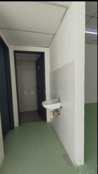 Office for Rent in Taman Puncak Jalil (Seri Kembangan) - ch yong - Interior - PropertyGuru.com.my