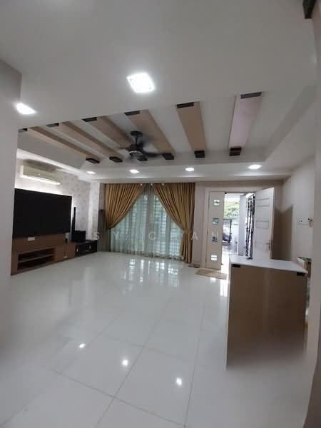 Rumah Teres 2.5-Tingkat untuk Dijual di Putra Heights (Subang Jaya) - SY Chan - Living Room - PropertyGuru.com.my