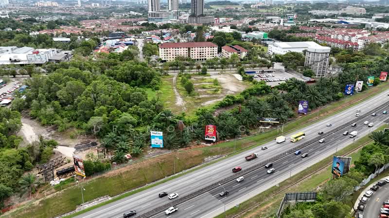 Rumah Teres 2 Tingkat untuk Dijual di Taman Kuchai Jaya (Kuchai Lama) - Desmond Gan - Exterior - PropertyGuru.com.my