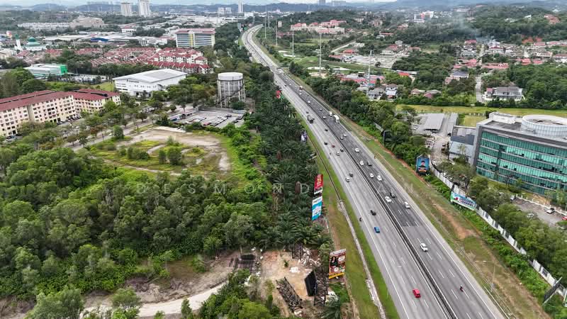 Rumah Teres 2 Tingkat untuk Dijual di Taman Kuchai Jaya (Kuchai Lama) - Desmond Gan - Exterior - PropertyGuru.com.my