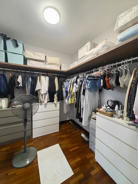 3-storey Terraced House for Sale in Taman Esplanad (Bukit Jalil) - Mak Oliver - Interior - PropertyGuru.com.my