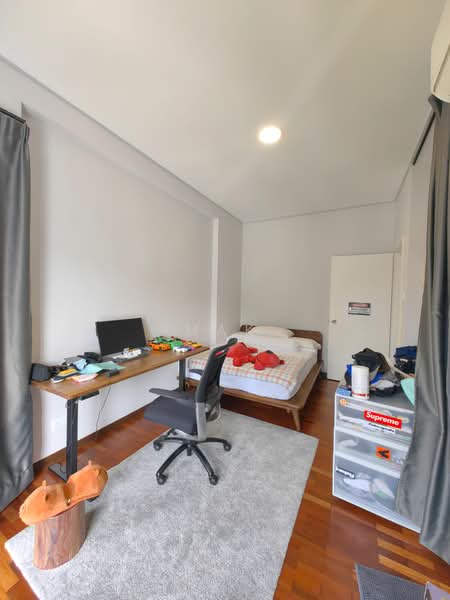 3-storey Terraced House for Sale in Taman Esplanad (Bukit Jalil) - Mak Oliver - Bedroom - PropertyGuru.com.my