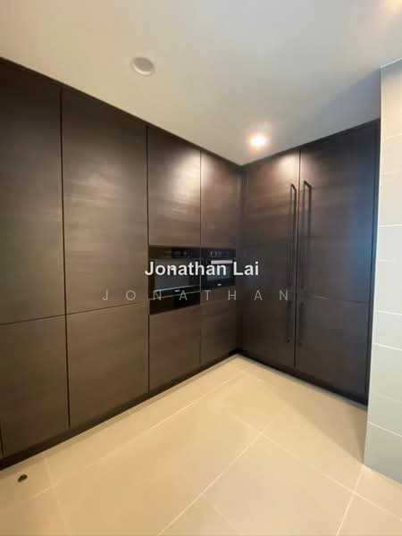 Servis Apartment untuk Dijual di Le Nouvel KLCC - Jonathan Lai - PropertyGuru.com.my
