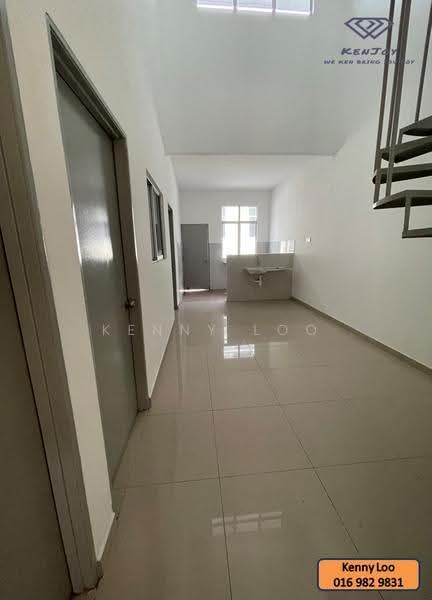1.5-storey Terraced House for Sale in Taman Sri Mahkota (Kuantan) - Kenny Loo - PropertyGuru.com.my