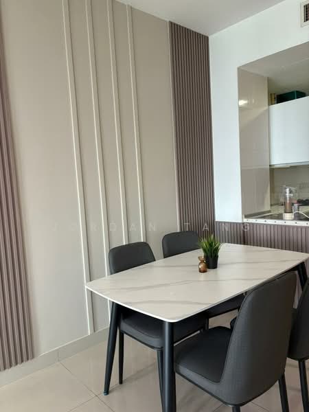Kediaman Servis untuk Disewa di Solaris Dutamas - Jordan Tang - Dining Room - PropertyGuru.com.my