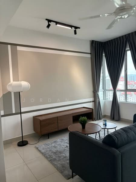 Kediaman Servis untuk Disewa di Solaris Dutamas - Jordan Tang - Living Room - PropertyGuru.com.my