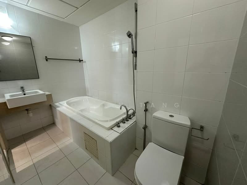 Kediaman Servis untuk Disewa di Solaris Dutamas - Jordan Tang - Bathroom - PropertyGuru.com.my