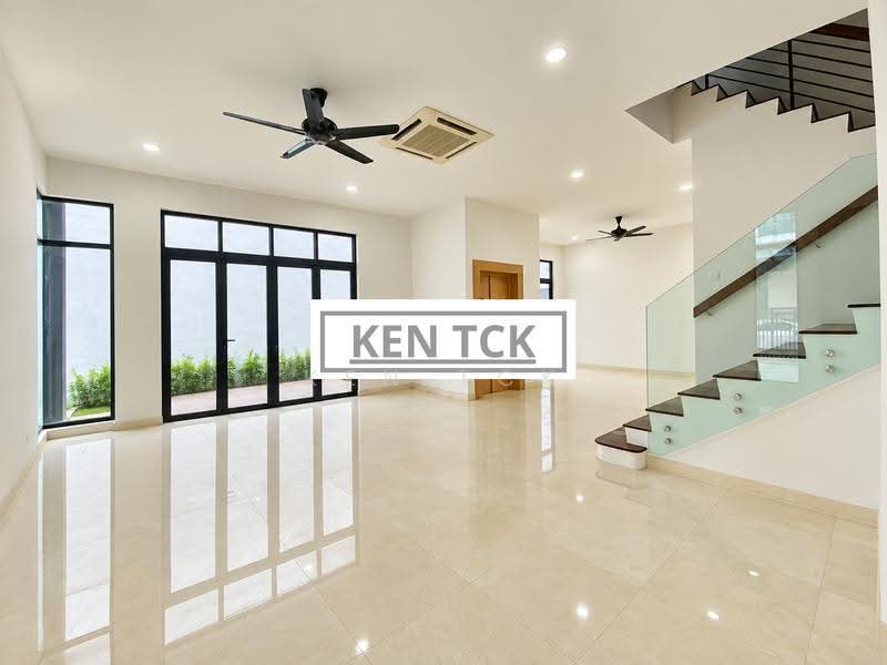 Bungalow House for Sale in Petaling Jaya (Selangor) - Ken TCK - Living Room - PropertyGuru.com.my