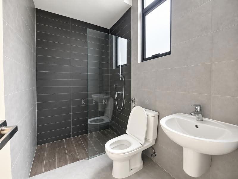 Bungalow House for Sale in Petaling Jaya (Selangor) - Ken TCK - Bathroom - PropertyGuru.com.my