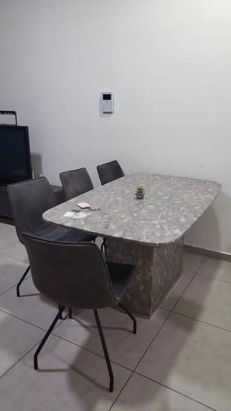 Kediaman Servis untuk Disewa di Petalz Residences - Sam Lim - Dining Room - PropertyGuru.com.my
