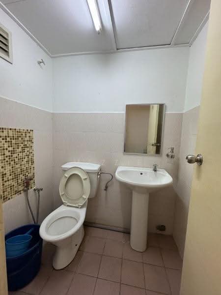 Office for Rent in Taman Melawati (Ulu Kelang) - Mezzie . - Bathroom - PropertyGuru.com.my