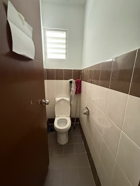 Shop / Office for Rent in jalan kuching (Jalan Kuching) - Lilian Tan - Bathroom - PropertyGuru.com.my