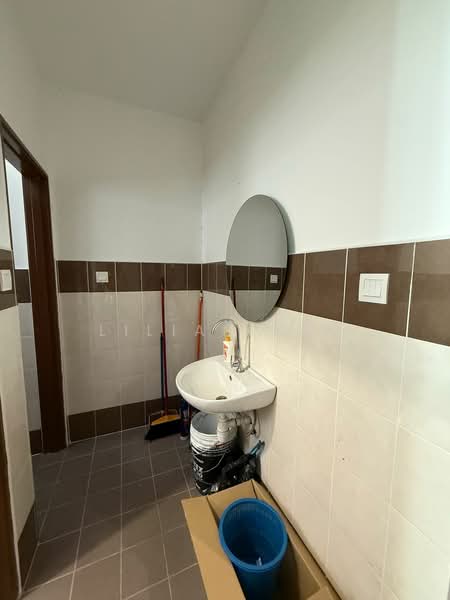 Shop / Office for Rent in jalan kuching (Jalan Kuching) - Lilian Tan - Bathroom - PropertyGuru.com.my